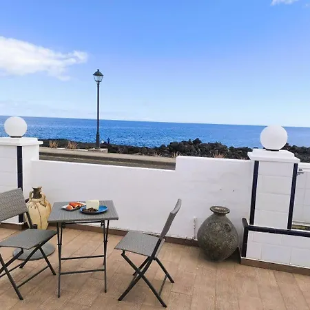 Casa Lila Paz Junto Al Mar Guatiza